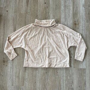 Womens Avia Cream/Tan Turtleneck Sweatshirt - XXL/2X